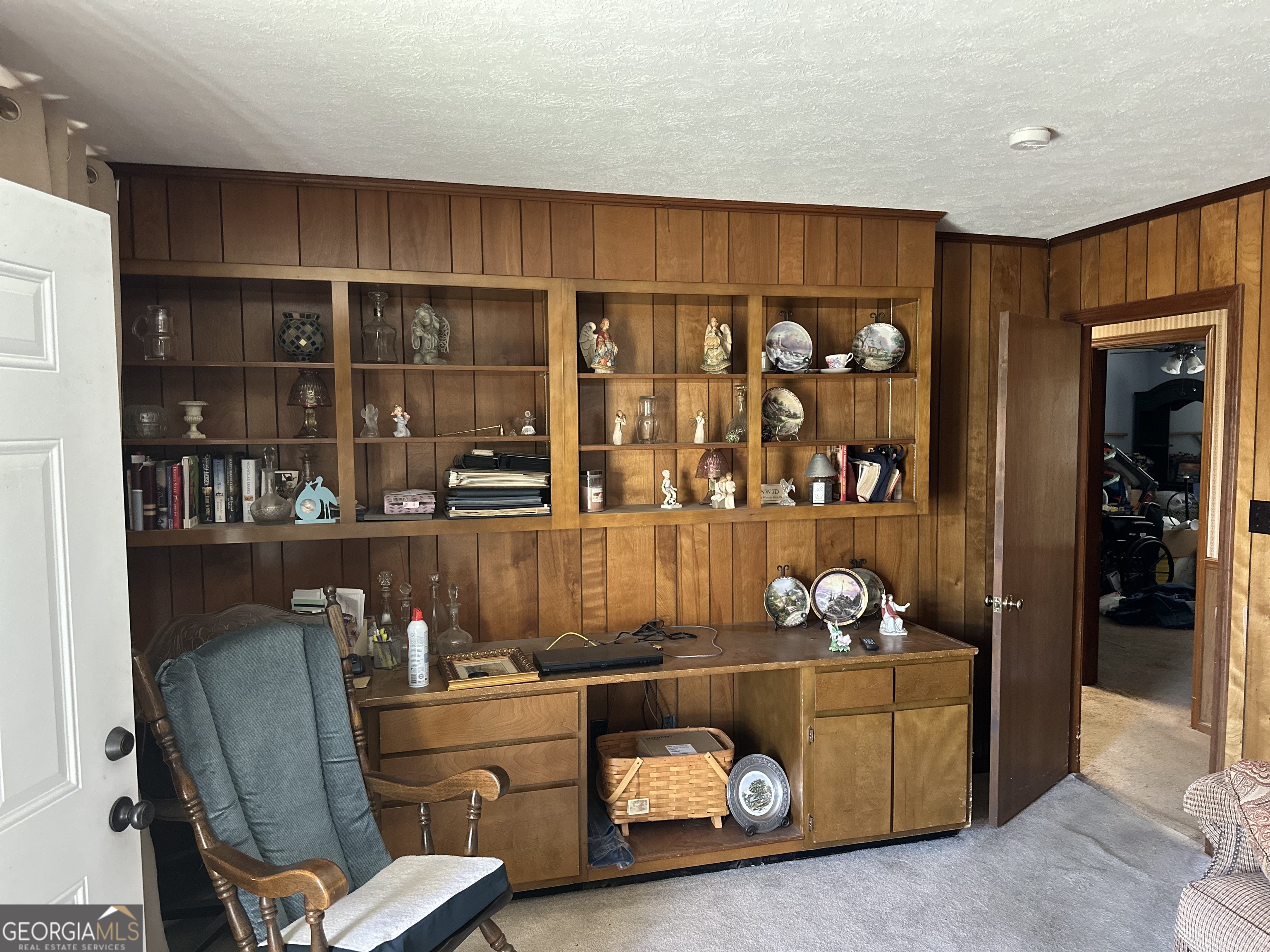2808 Highway 117 Cadwell, GA 31009 - Photo 12 of 25 a living room with furniture