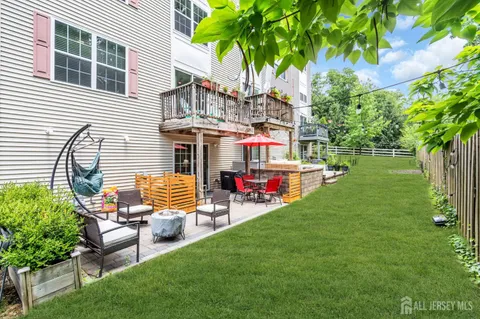 $575,000 | 20 Russell Court, Old Bridge, NJ 07747