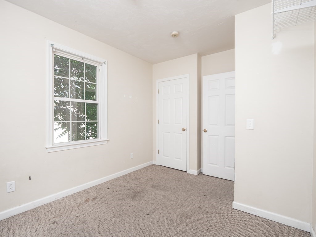 47 D North Street, Unit 1 Worcester, MA 01605 - Photo 24 of 40