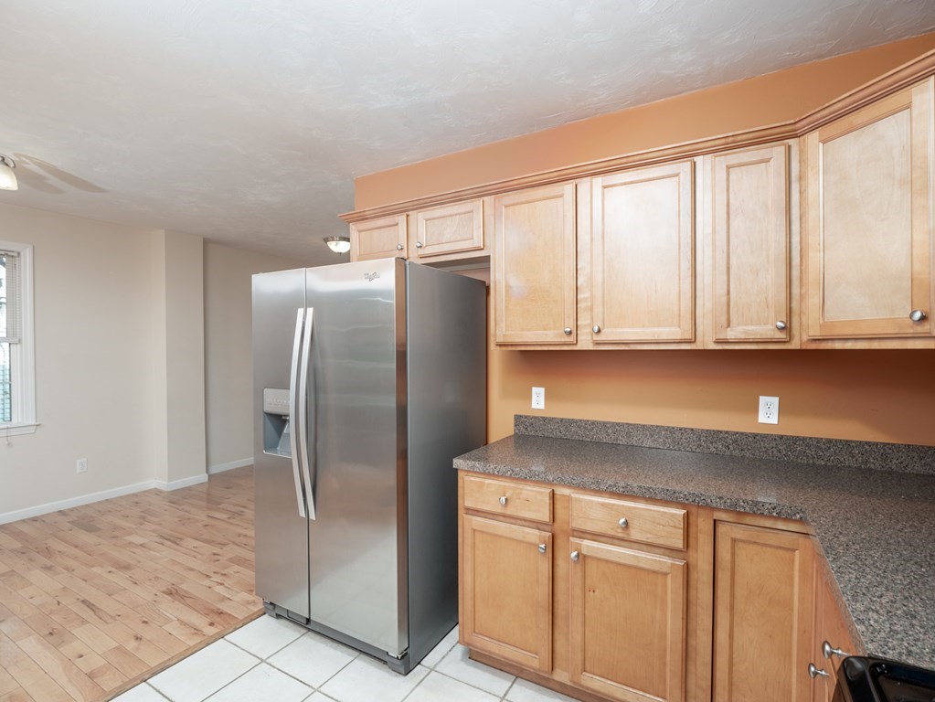 47 D North Street, Unit 1 Worcester, MA 01605 - Photo 9 of 40