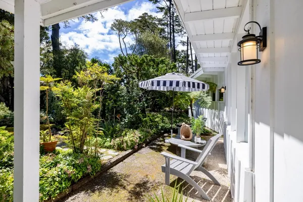$1,695,000 | 4058 El Bosque Drive, Pebble Beach, CA 93953