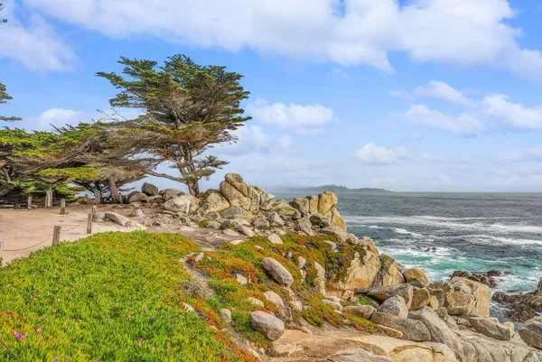 $1,695,000 | 4058 El Bosque Drive, Pebble Beach, CA 93953