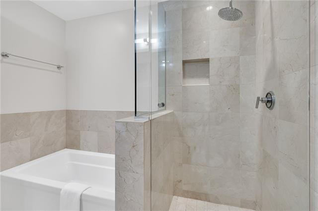 220 Decatur Street, Unit 304 New Orleans, LA 70130 - Photo 20 of 27