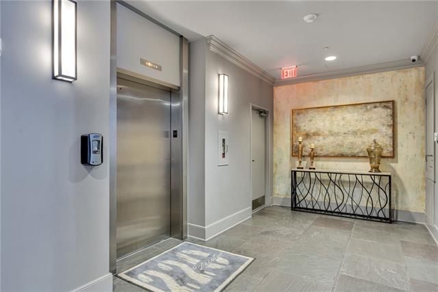 220 Decatur Street, Unit 304 New Orleans, LA 70130 - Photo 3 of 27