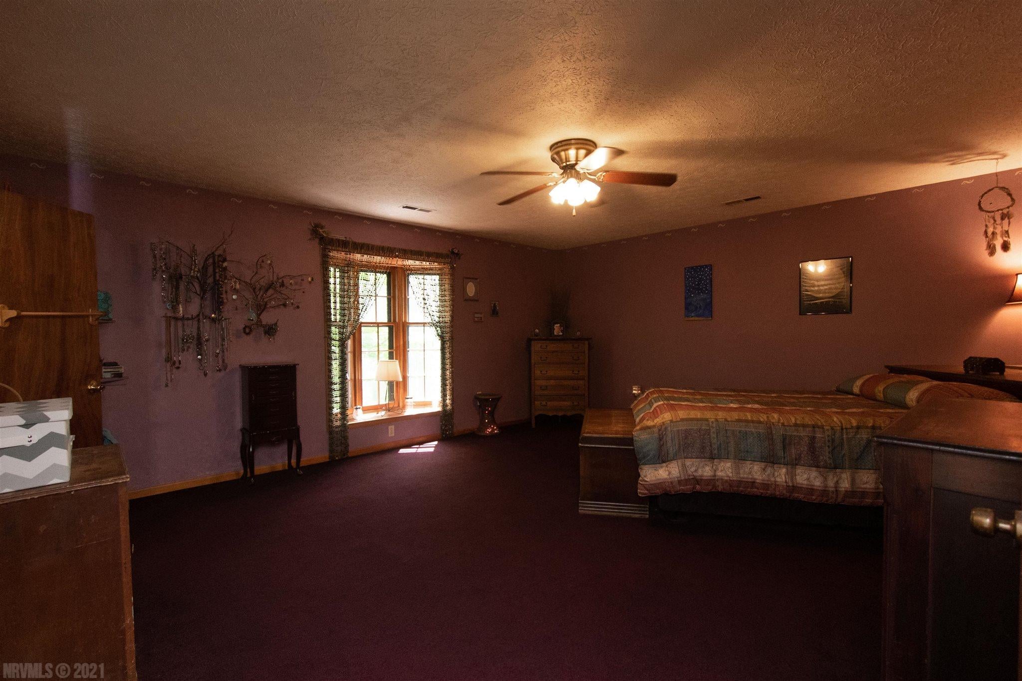 7376 Christy Road Radford, VA 24141 - Photo 32 of 38 Gallery Image 32