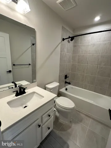 a close view of a washer and dryer