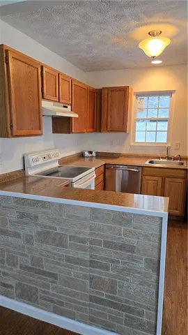 $1,695 | 2930 East Hardies Road, Gibsonia, PA 15044