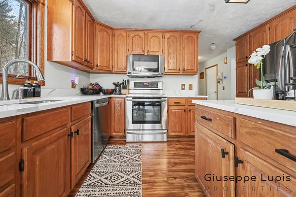 $599,900 | 10999 Sandy Oak Trail, Cedar Springs, MI 49319