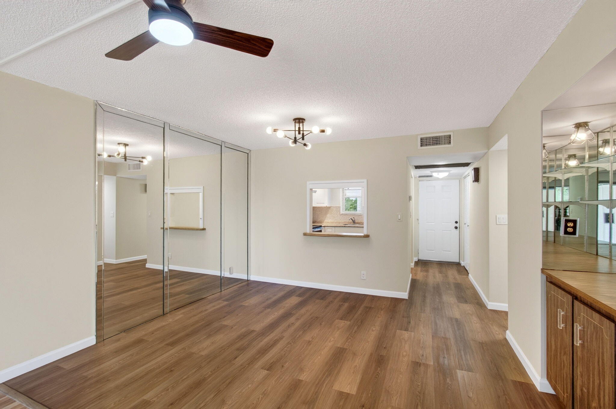 9440 Southwest 8th Street, Unit 401 Boca Raton, FL 33428 - Photo 17 of 63 17-web-or-mls-DSC_6140
