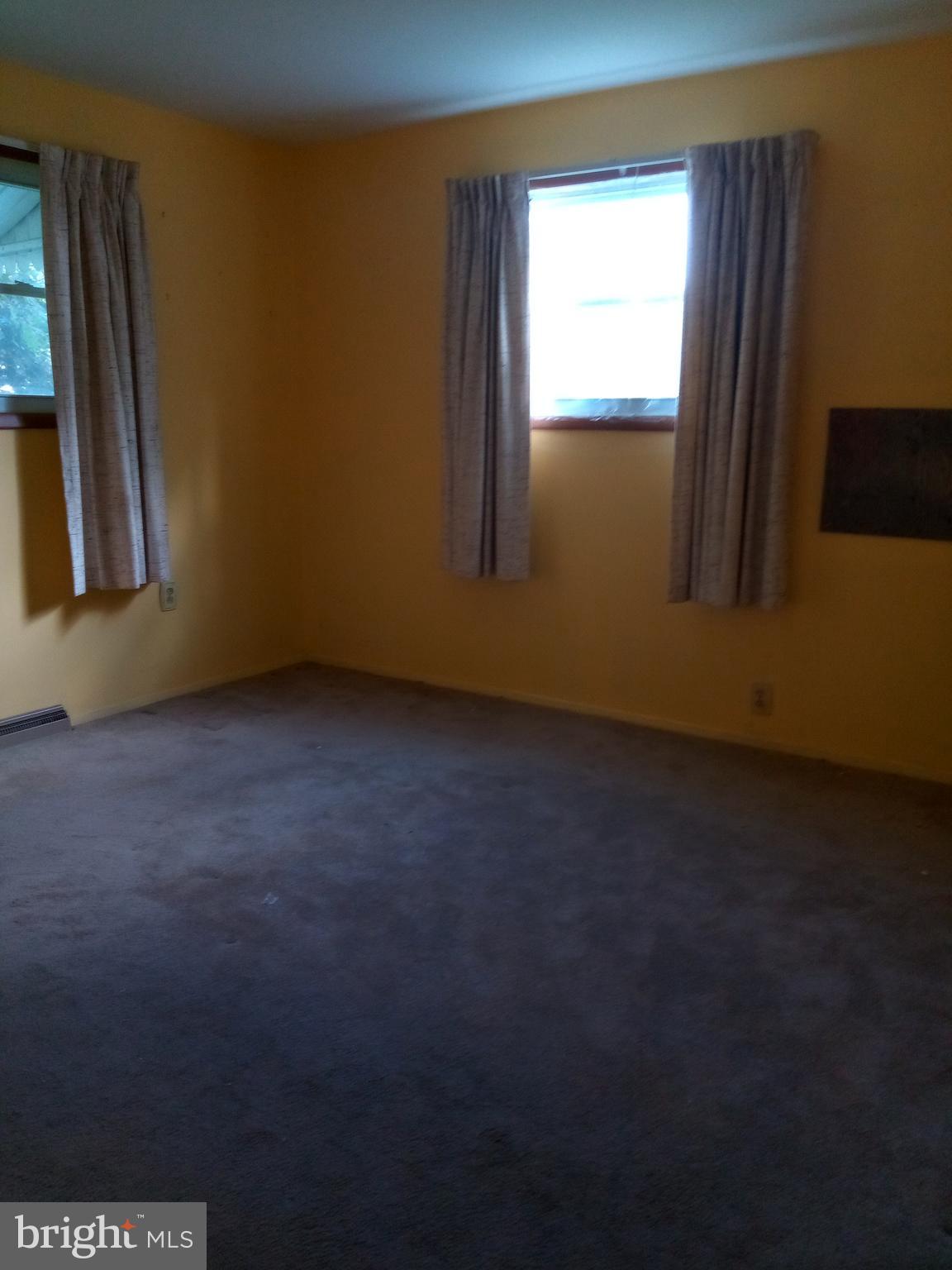135 Wengate Road Owings Mills, MD 21117 - Photo 5 of 8 Bedroom