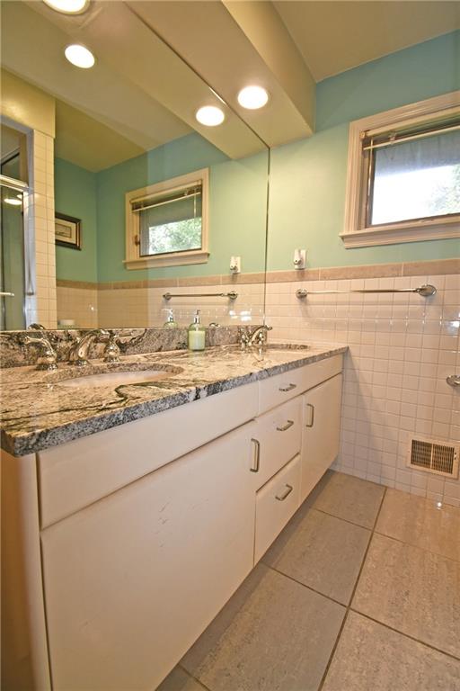 4944 Plymouth Road Pittsburgh, PA 15227 - Photo 23 of 41