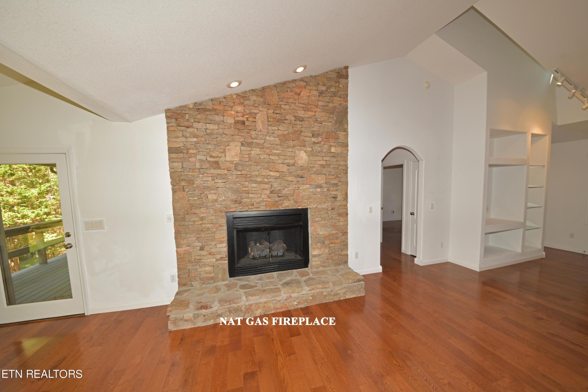 339 Frost Road Crossville, TN 38571 - Photo 17 of 60 Gallery Image 17