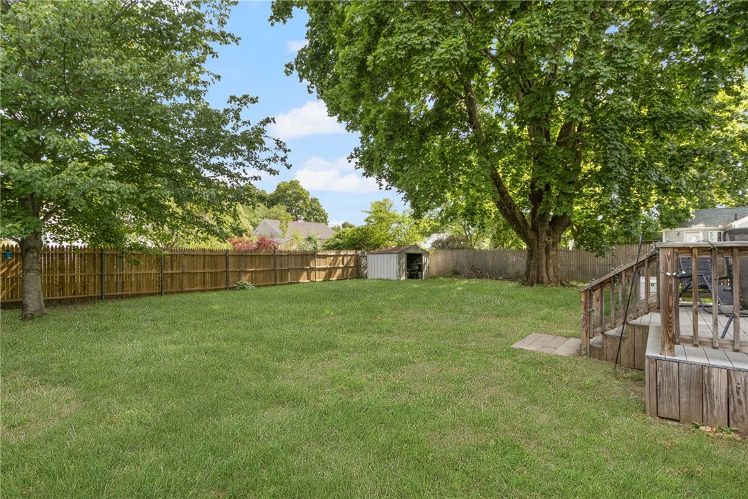 100 Penguin Avenue Warwick, RI 02818 - Photo 34 of 42