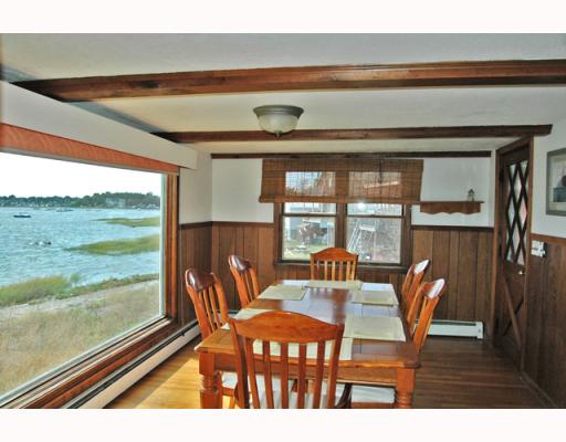 1 Mount View Road Portsmouth, RI 02871 - Photo 4 of 7 Dining Room.