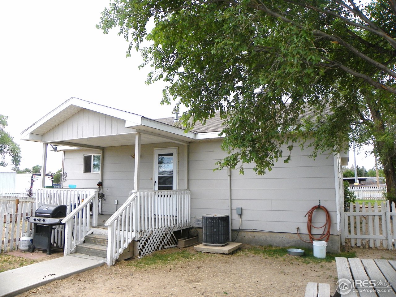 520 Right Of Way Road Sterling, CO 80751 - Photo 14 of 17 BACK
