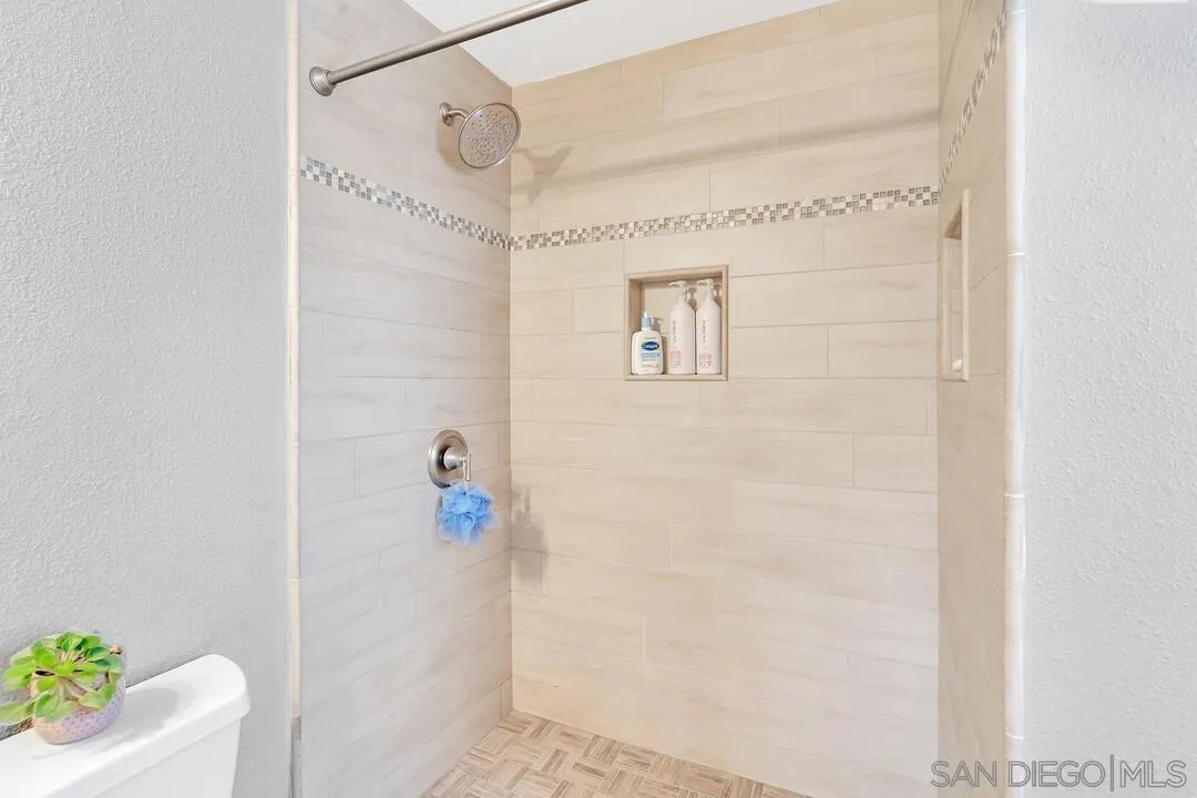 13415 Pequot Drive Poway, CA 92064 - Photo 24 of 63