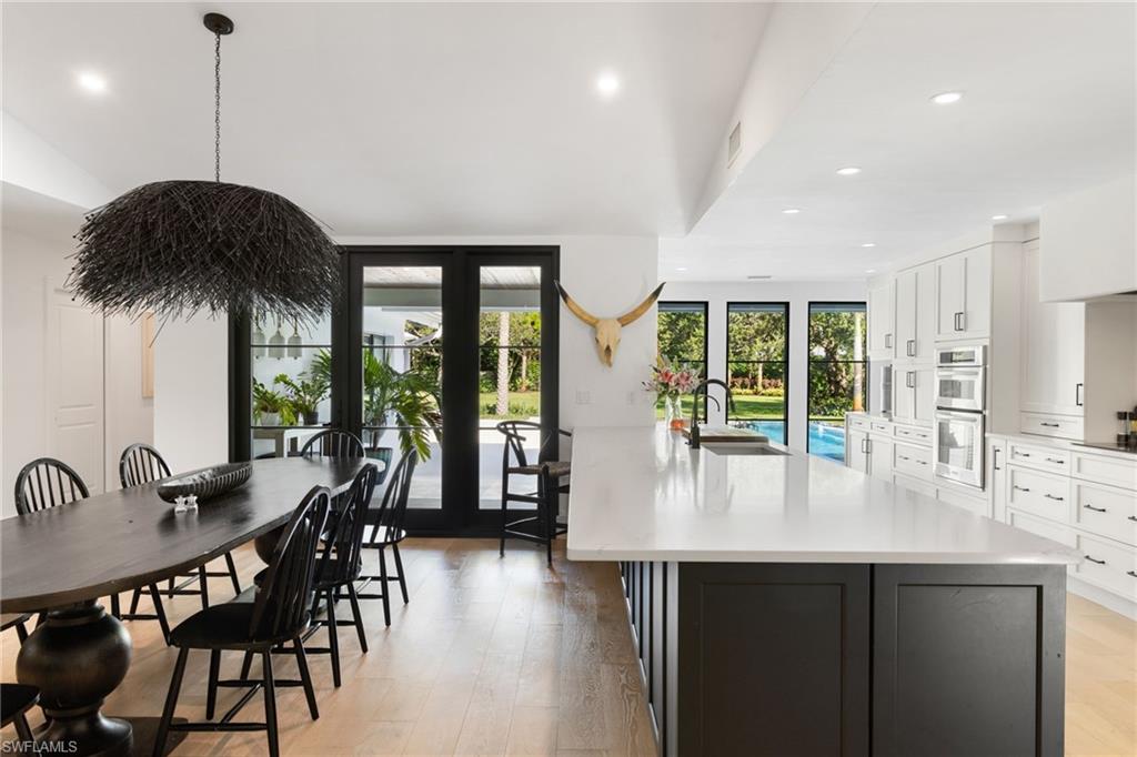 6818 Trail Boulevard Naples, FL 34108 - Photo 15 of 49