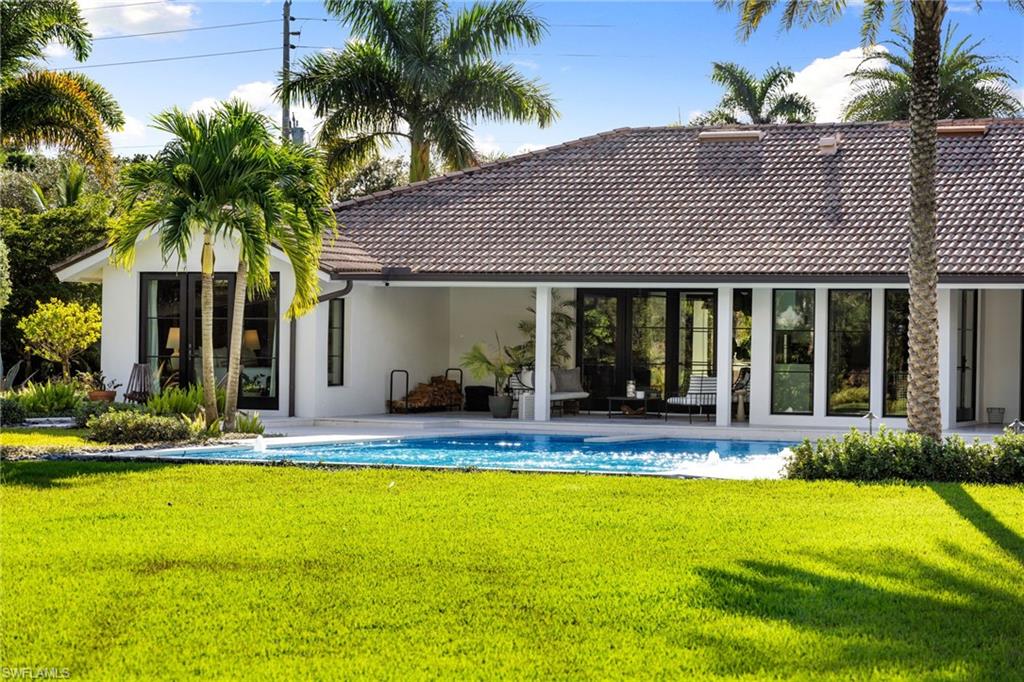 6818 Trail Boulevard Naples, FL 34108 - Photo 2 of 49