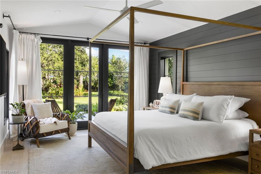 6818 Trail Boulevard Naples, FL 34108 - Photo 23 of 49