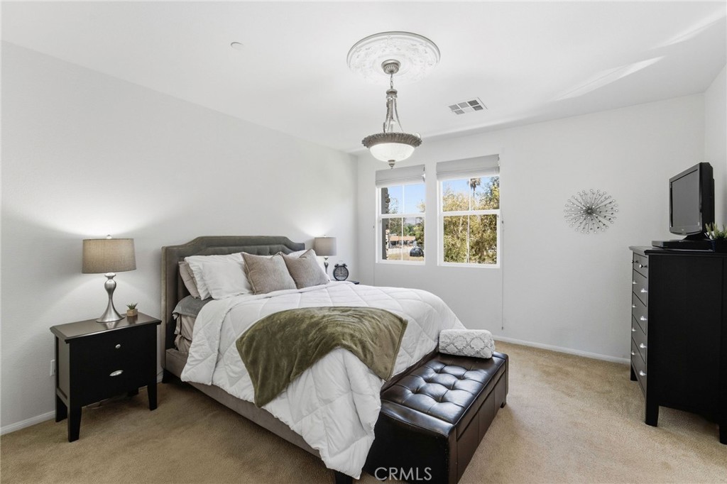 2245 Rolling River Lane, Unit 5 Simi Valley, CA 93063 - Photo 25 of 53