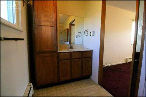 7114 Johnson Road Flushing, MI 48433 - Photo 20 of 35 20437314-19.JPG