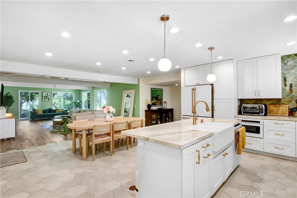 1580 Pelham Place Riverside, CA 92506 - Photo 5 of 22
