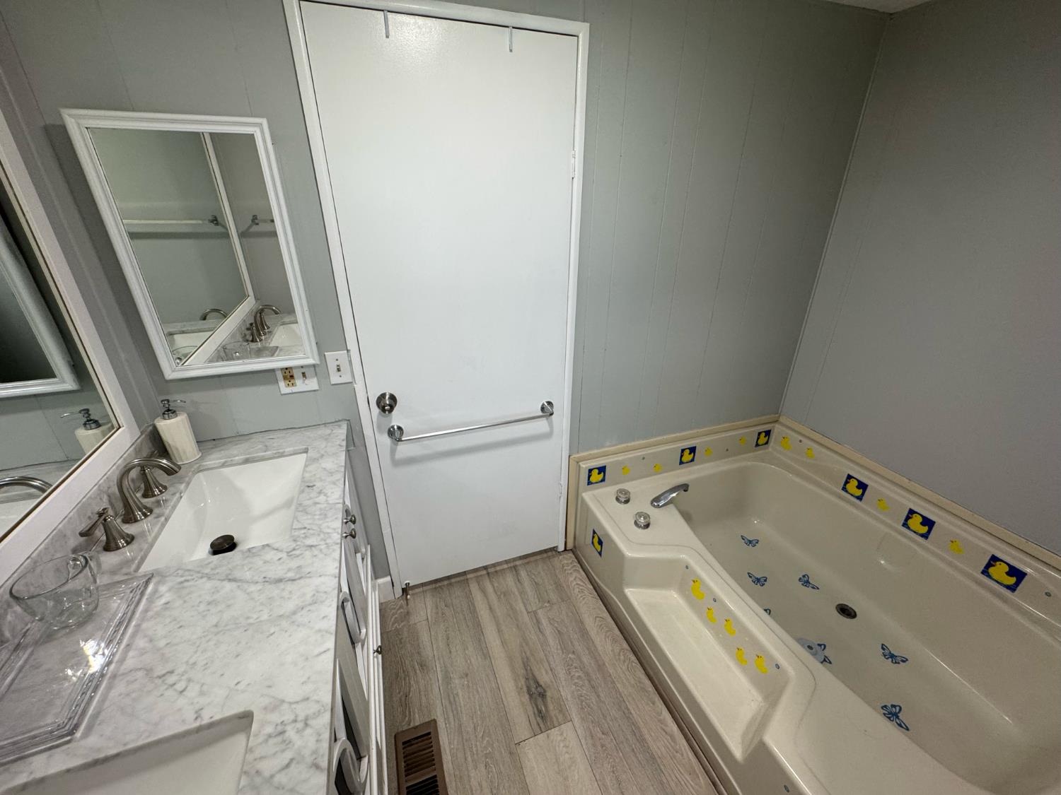 3950 Mack Road, Unit 66 Sacramento, CA 95823 - Photo 29 of 39