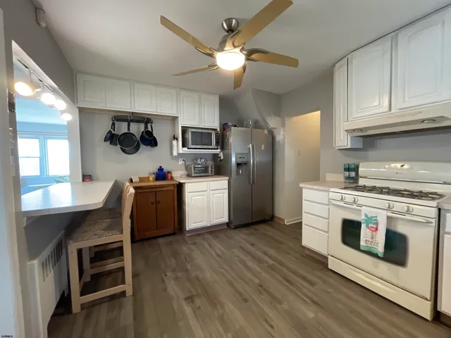 $1,800 | 307 North Essex Avenue, Margate City, NJ 08402