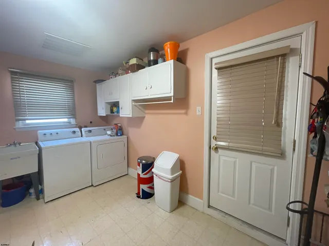 $1,800 | 307 North Essex Avenue, Margate City, NJ 08402