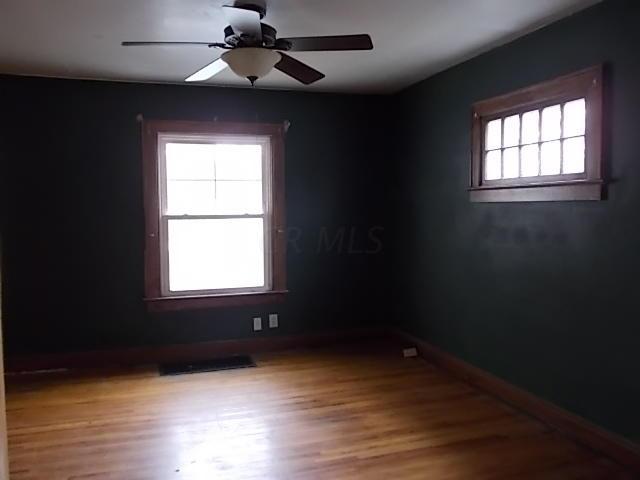 842 South Cassingham Road Bexley, OH 43209 - Photo 3 of 11