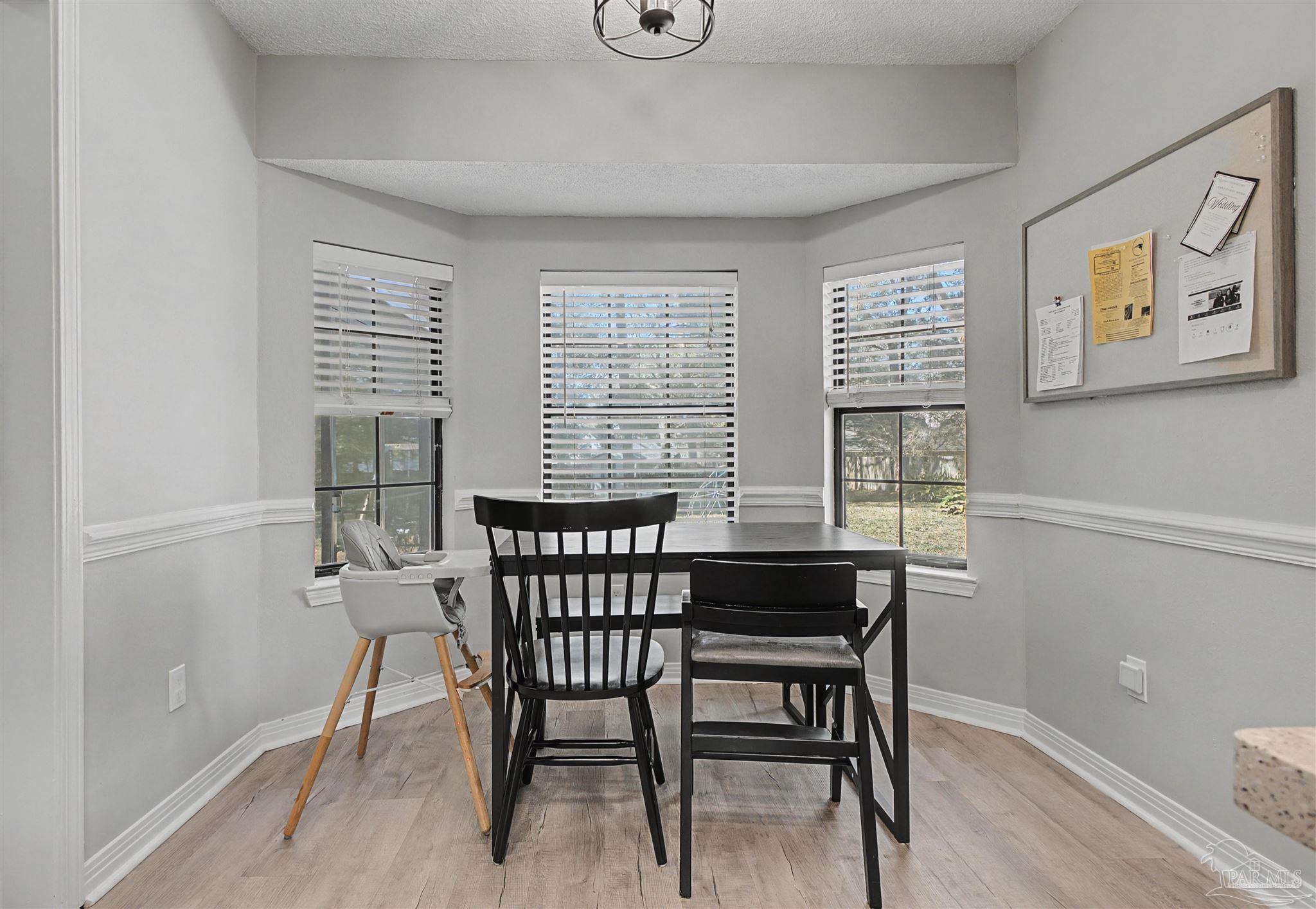 5121 Rowe Trail Pace, FL 32571 - Photo 10 of 31