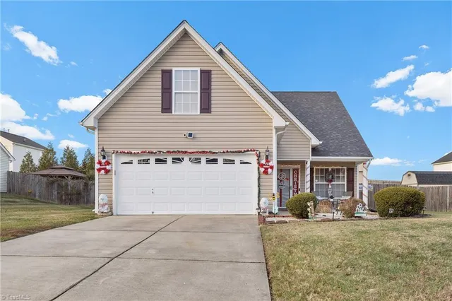 $320,000 | 629 Brassfield Drive, Burlington, NC 27217