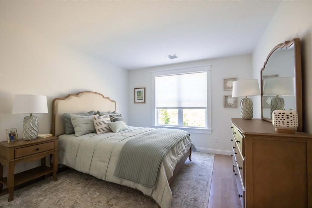 38 Crestwood Circle, Unit 38 Rochester, MA 02770 - Photo 4 of 5