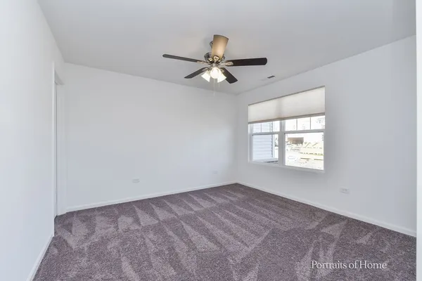 $2,950 | 4273 Chelsea Mnr Circle, Aurora, IL 60504
