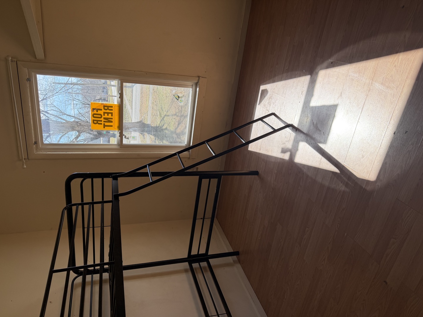 532 South Maple Street Centralia, IL 62801 - Photo 9 of 10 a view of entryway