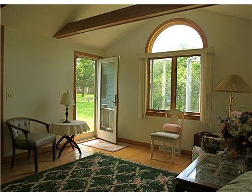 1 Abby Road Barrington, RI 02806 - Photo 5 of 7 Den/Family/Great Room.