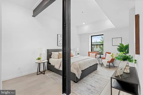 $2,400 | 3211 Cedar Street, Unit 202, Philadelphia, PA 19134