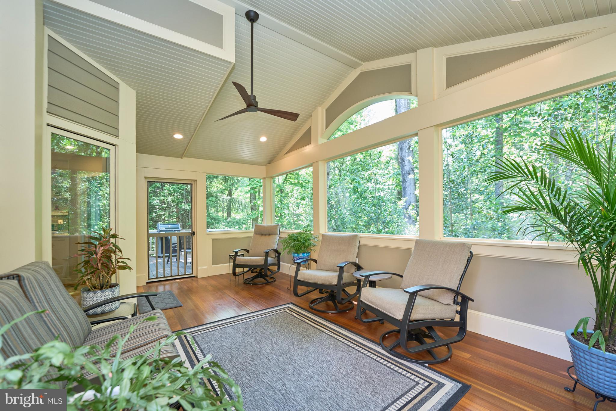 1402 Hemingway Court Reston, VA 20194 - Photo 47 of 61 Gallery Image 47