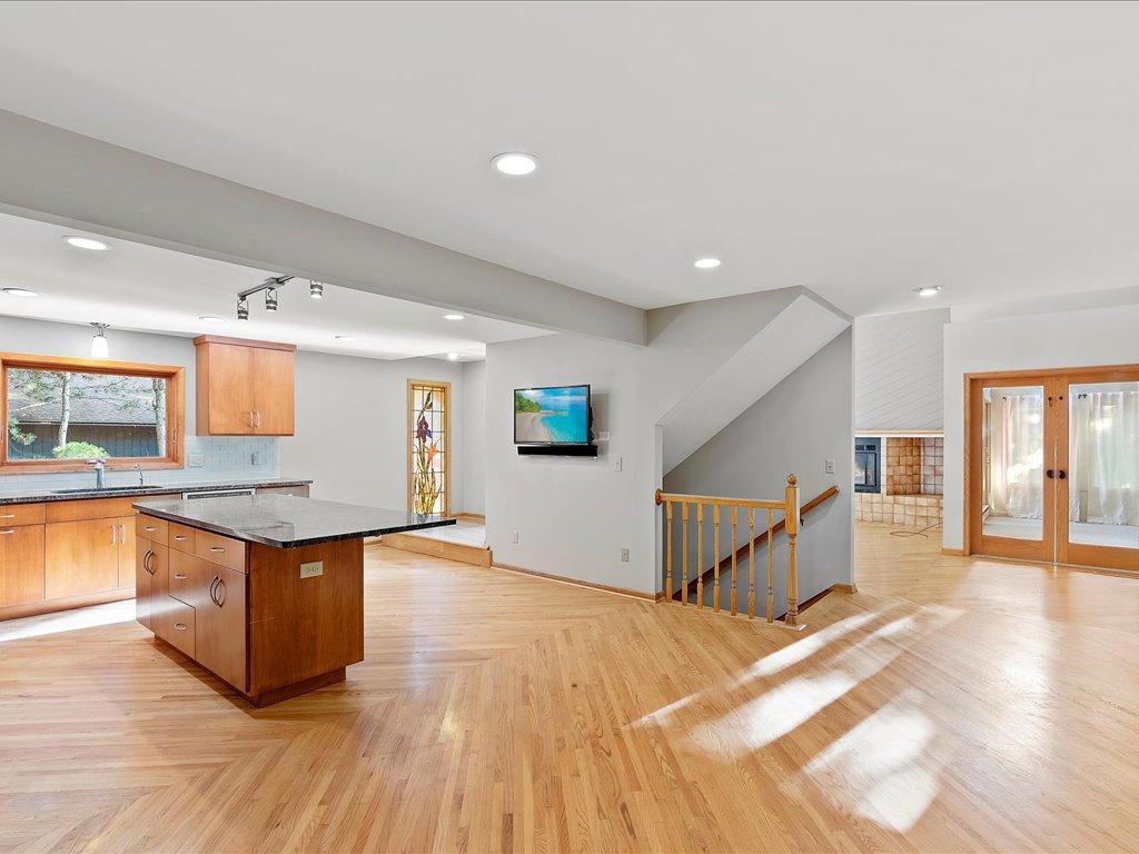 5910 Olinger Road Edina, MN 55436 - Photo 10 of 83