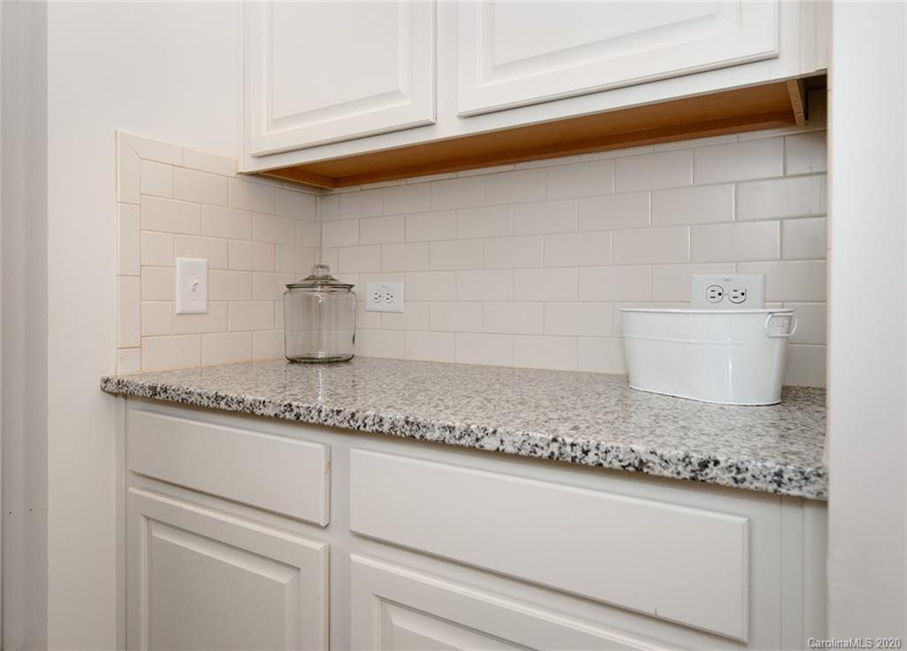 3337 Grandview Club Road Pfafftown, NC 27040 - Photo 14 of 32 Gallery Image 14