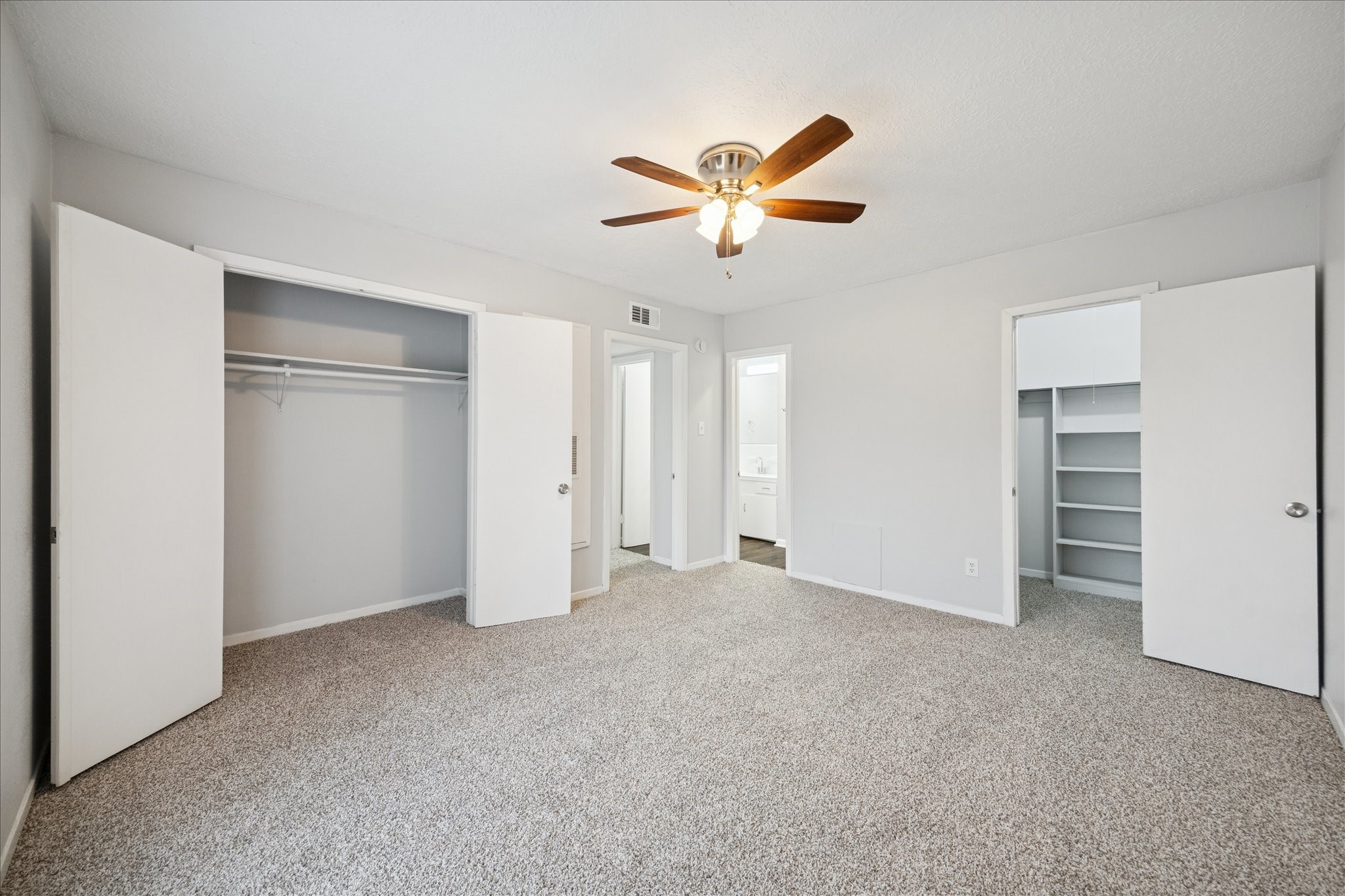 1645 West Main Street, Unit 9 Houston, TX 77006 - Photo 11 of 12 a view of empty room with window