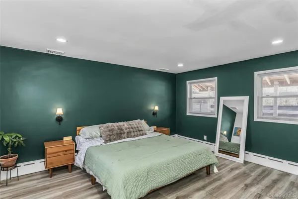 $469,000 | 89 Pinelawn Avenue, Shirley, NY 11967