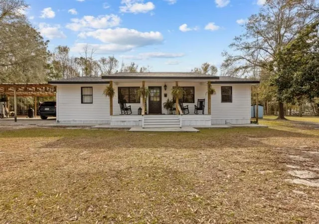 $450,000 | 11975 162nd Terrace, McAlpin, FL 32062