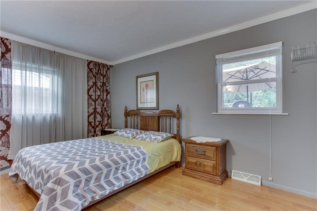 849 Fabyan Road Indianapolis, IN 46217 - Photo 9 of 20 Gallery Image 9