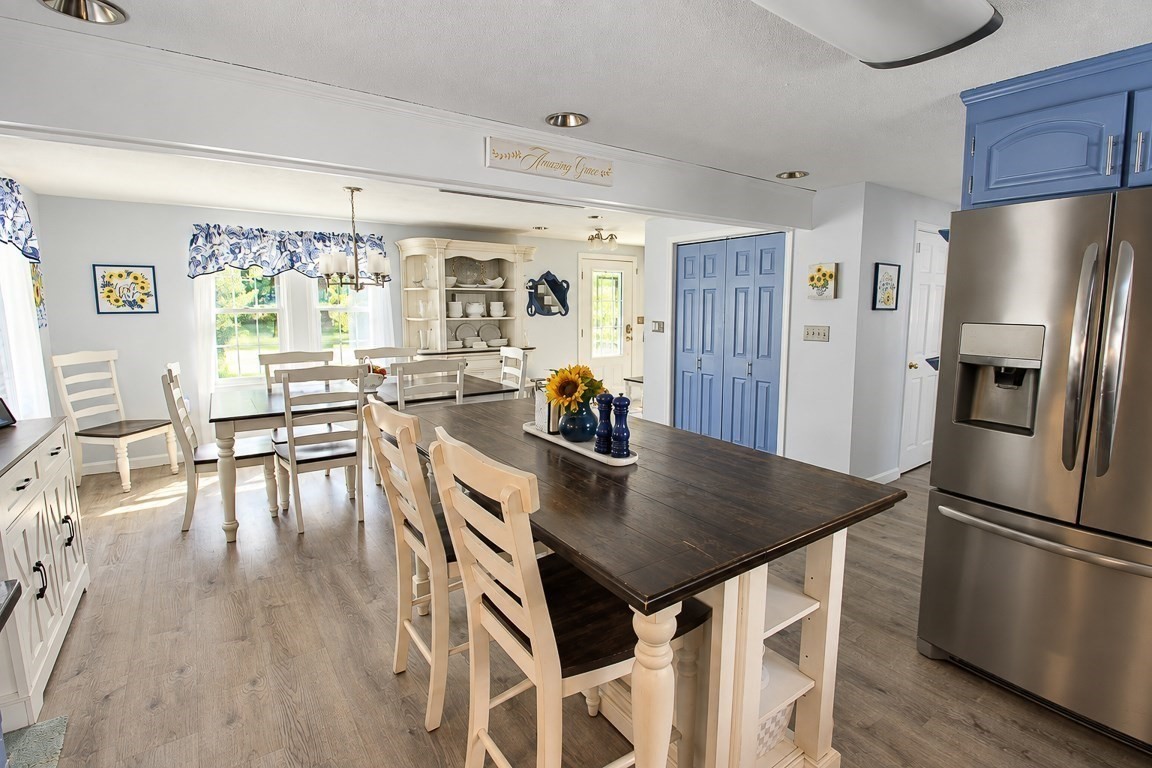 46 Sherwood Drive Haverhill, MA 01835 - Photo 6 of 42 Gallery Image 6