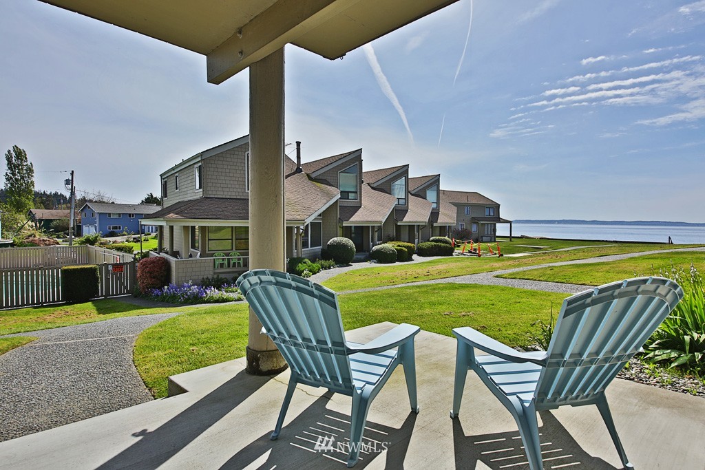 816 Old Beach Road, Unit 101 Freeland, WA 98249 - Photo 1 of 25 Gallery Image 1