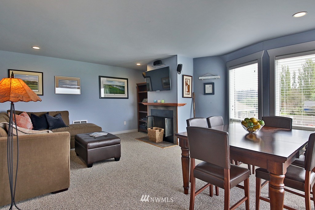 816 Old Beach Road, Unit 101 Freeland, WA 98249 - Photo 15 of 25 Gallery Image 15