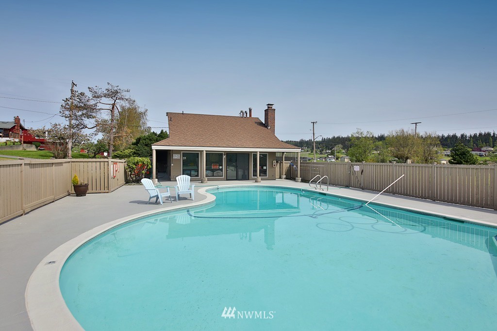 816 Old Beach Road, Unit 101 Freeland, WA 98249 - Photo 23 of 25 Gallery Image 23