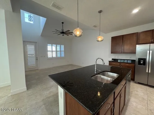 a view of empty room with windows