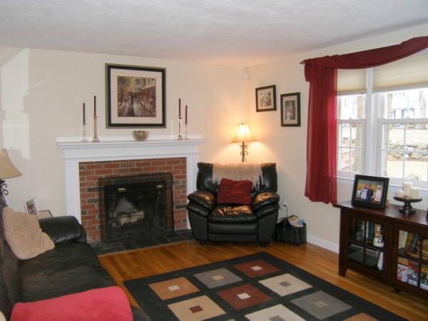 93 Hilldale Road Ashland, MA 01721 - Photo 8 of 30 Gallery Image 8